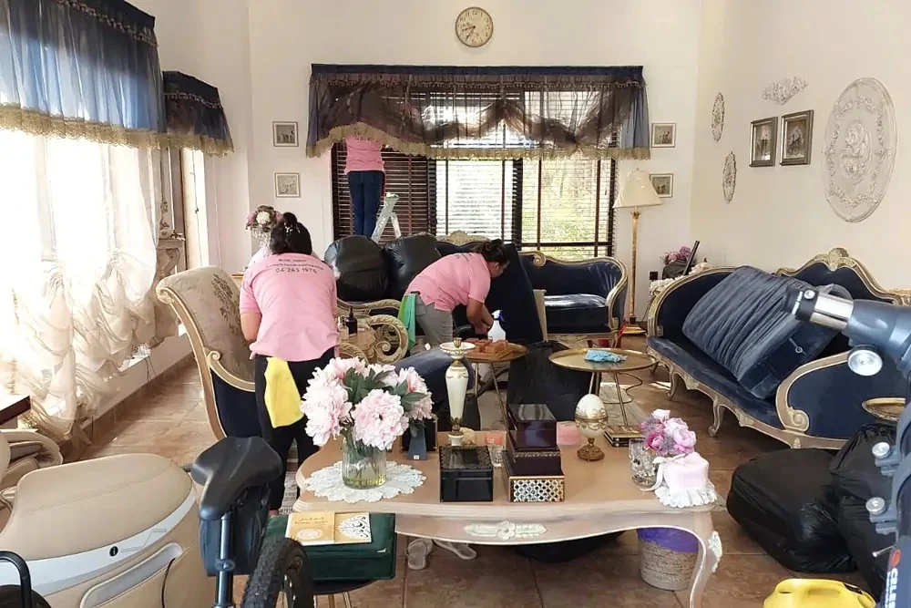 cleaning services thumbnail 3